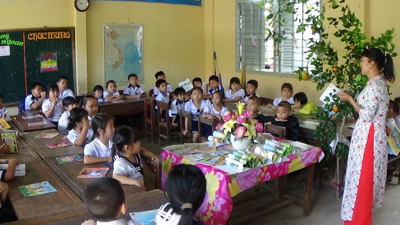 Thầy cô trong trái tim em: MÃI NHỚ VỀ CÔ _ Tác giả: Học sinh Nguyễn Mai Diệu Minh
